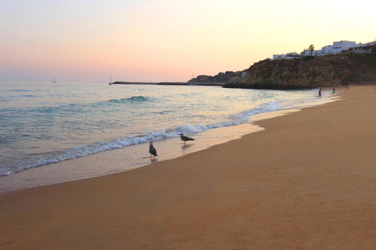 Warm Yellow Albufeira Exterior foto